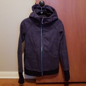 Lululemon Scuba Hoodie III - Size 4